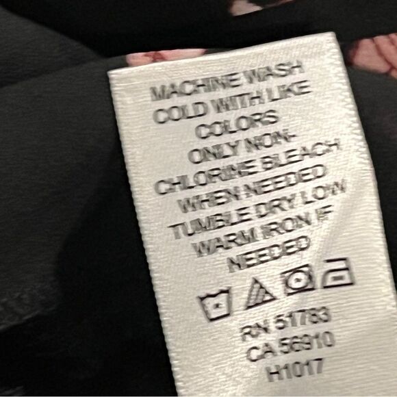 Maurices Floral bell sleeve deep v-neck Kimono Dress size 16/18 - Picture 10 of 13